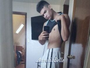 Aaronie_Belle