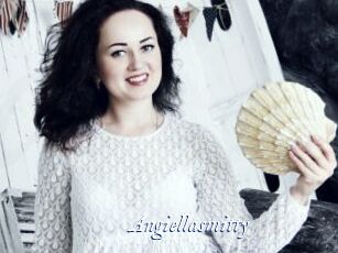 Angiellasmitty