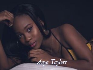 Anya_Taylorr