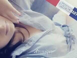 Atomique