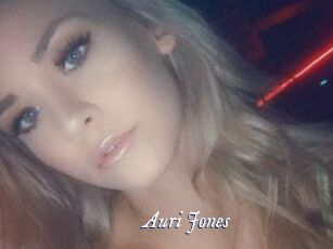Auri_Jones