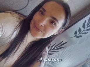 Annievanss