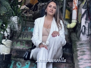 annttonneella Cam 5