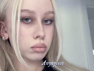 Anyaglow