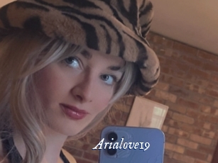 Arialove19