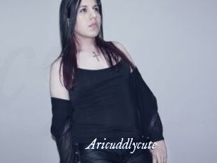 Aricuddlycute