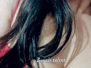 Bonnie_velvet