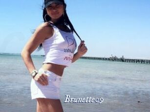 Brunette09