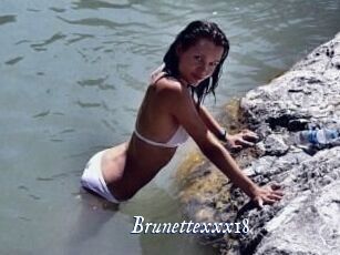 Brunettexxx18