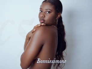 Bonniesimone