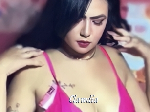 clawdia Cam 5