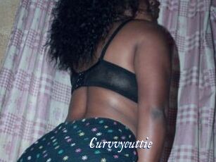 Curvvycuttie