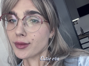 Cutie_eva