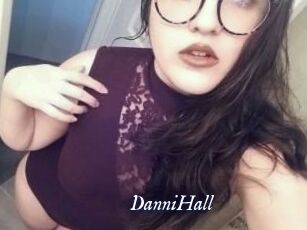 Danni_Hall