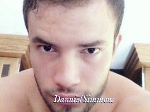 Danniel_Simmons