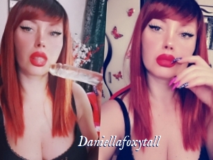 Daniellafoxytall