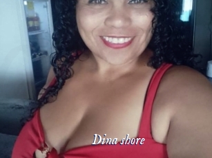 Dina_shore
