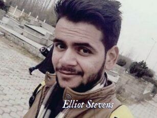Elliot_Stevens