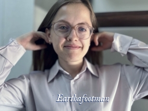 Earthafootman