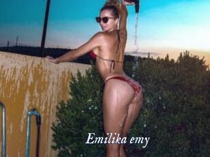 Emilika_emy