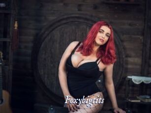 Foxybigtits