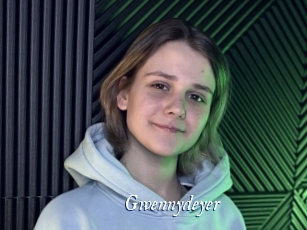 gwennydeyer Cam 5