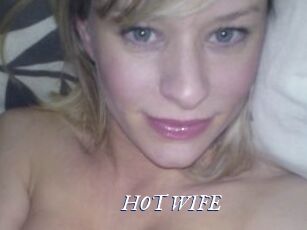 HOT_WIFE