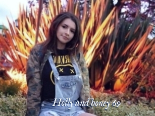 Holly_and_honey_69