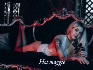Hot_maggie