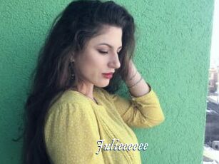 Julieeeeee