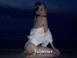 Julyterner