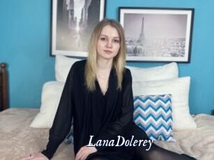 LanaDolerey
