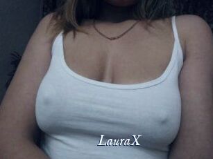 LauraX