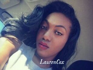 Lauren_Cox