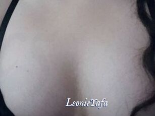 LeonieYafa