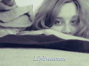 LilyBrooksxoxo