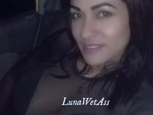 LunaWetAss