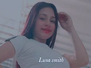 Luna_smith