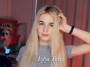 Lylya_Toxic