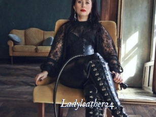 Ladyleather24