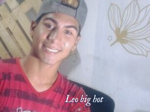 Leo_big_hot