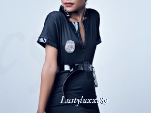 Lustyluxxe89