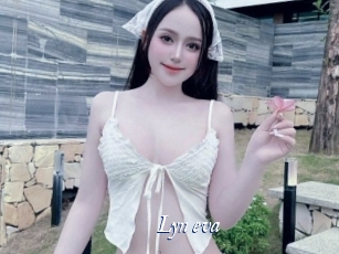 lyn_eva Cam 5
