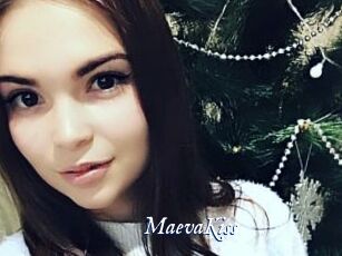 MaevaKiss