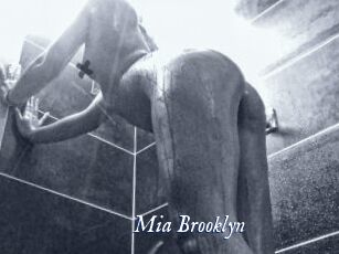 Mia_Brooklyn