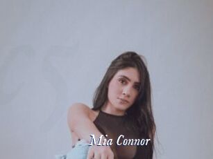 Mia_Connor