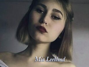 Mia_Leeblond