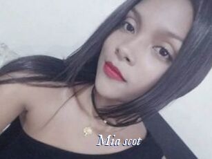 Mia_scot
