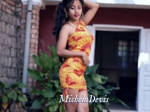 MichelaDevis