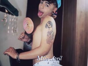Miiss_April